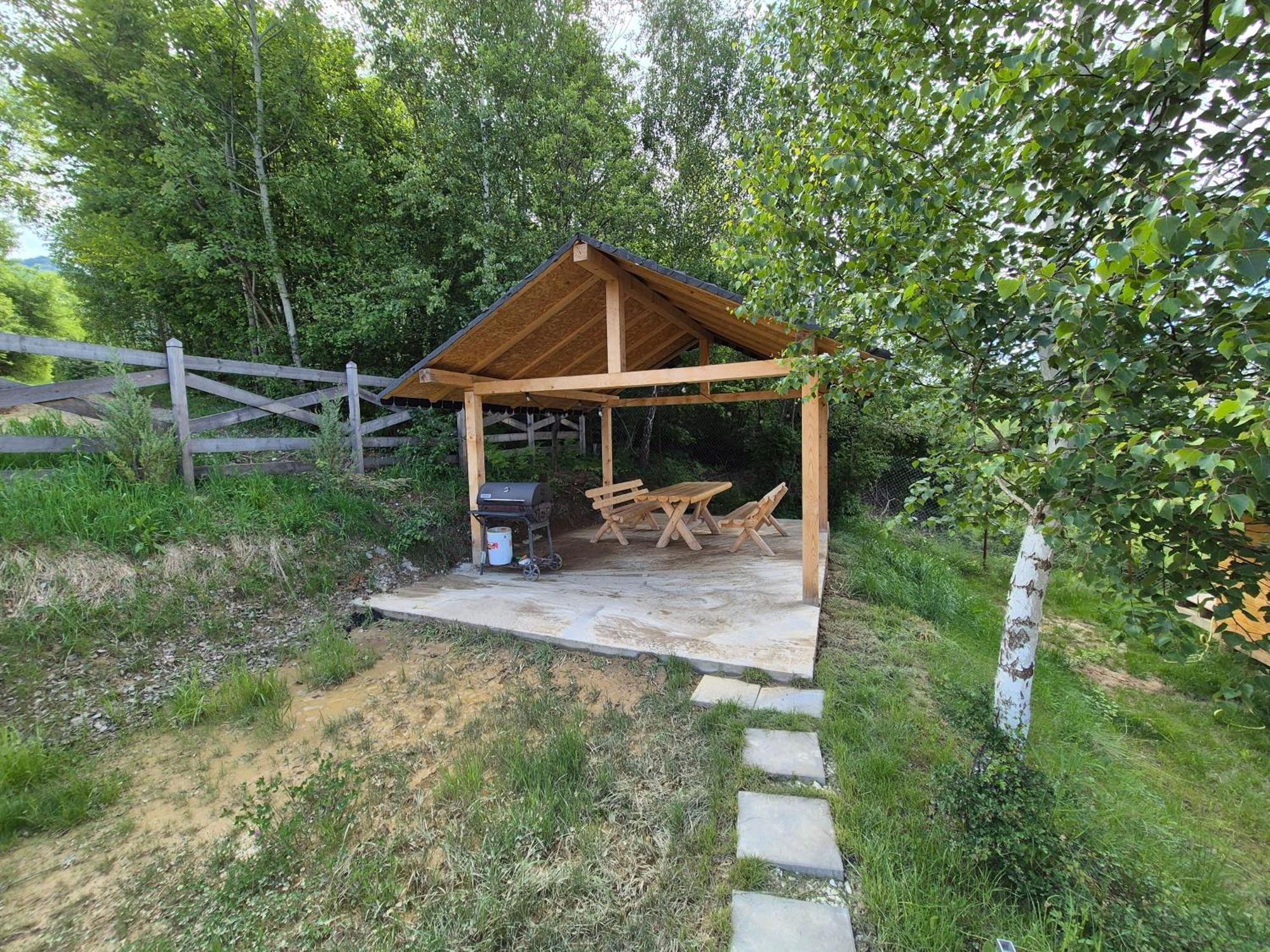 Cabana Timbernest Bran  Esterno foto